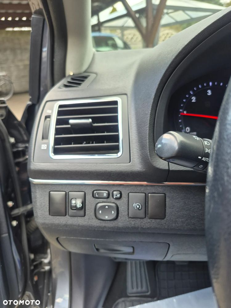 Toyota Avensis 2.2 D-4D Prestige Premium - 7