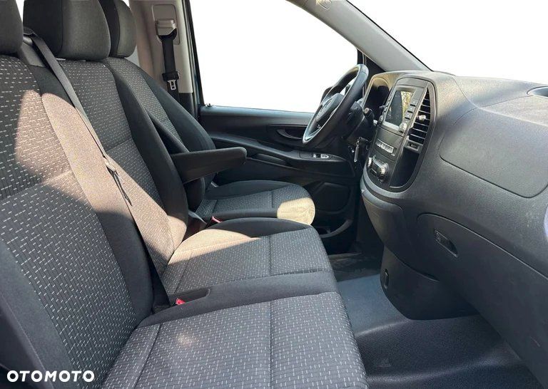 Mercedes-Benz Vito - 22