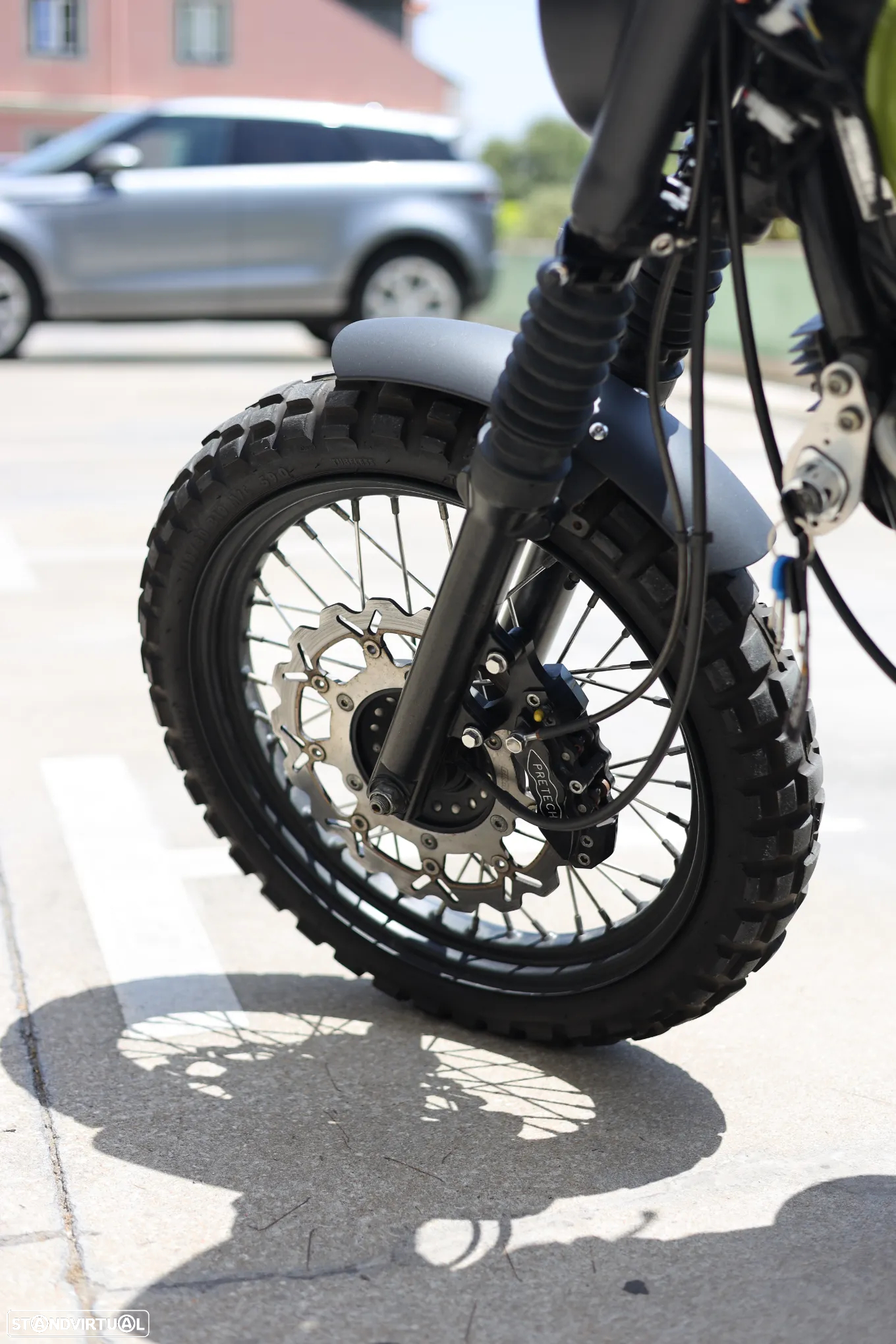 Triumph Scrambler 900 - 15