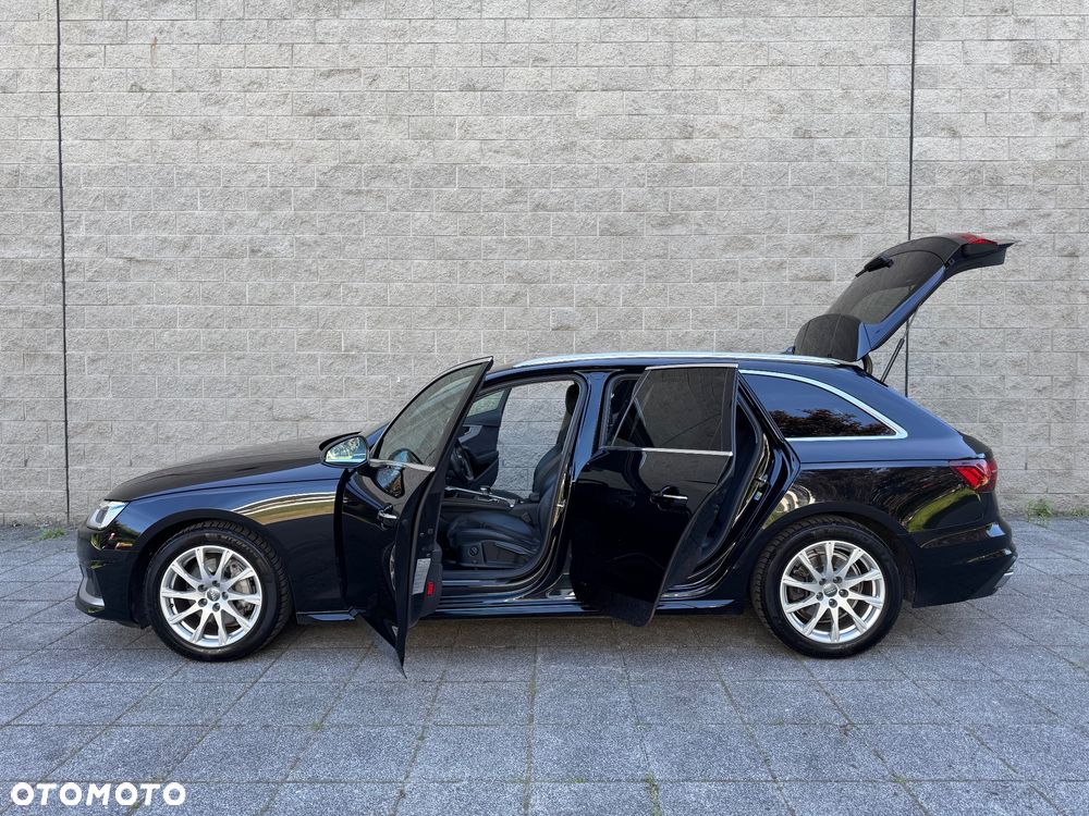 Audi A4 Avant 40 TDI quattro S tronic - 32