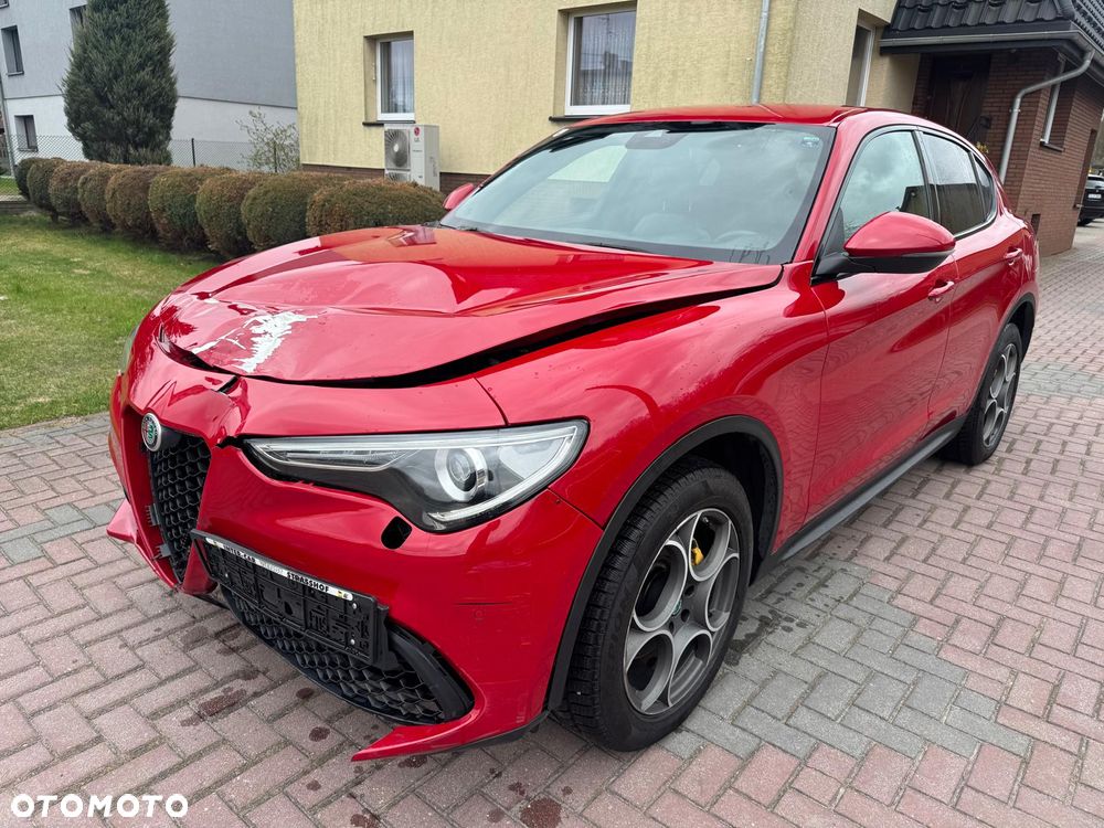 Alfa Romeo Stelvio 2.0 Turbo 16V AT8-Q4 Estrema - 1