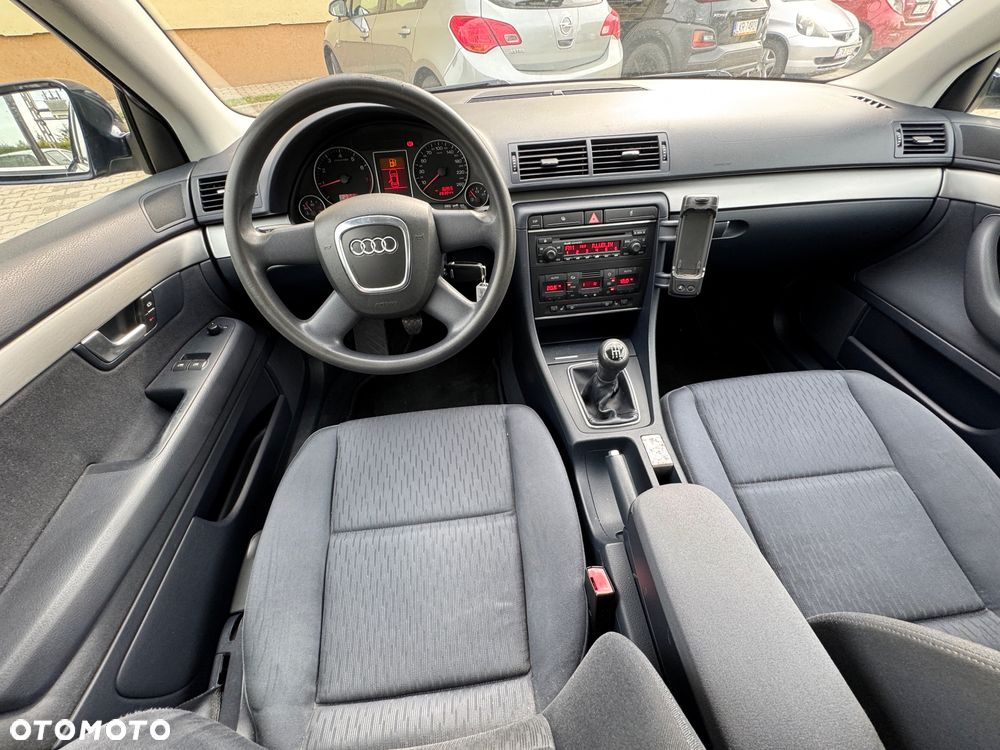 Audi A4 Avant - 5
