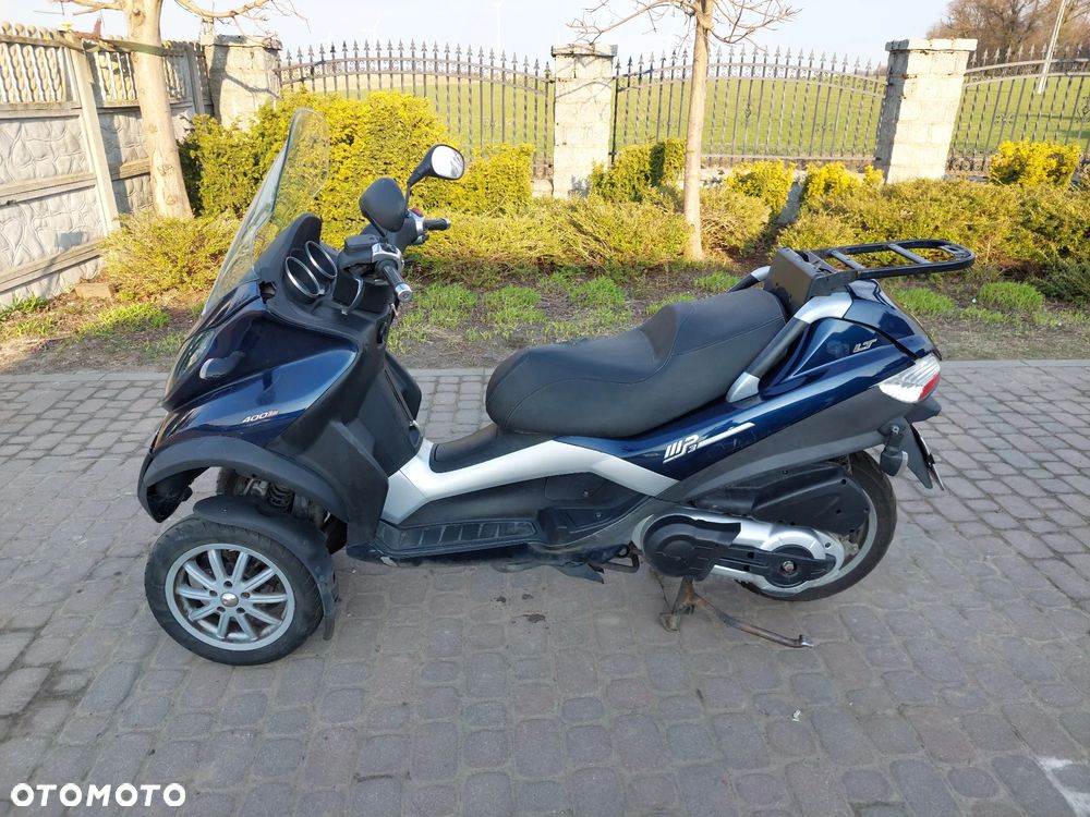 Piaggio MP-3 - 2