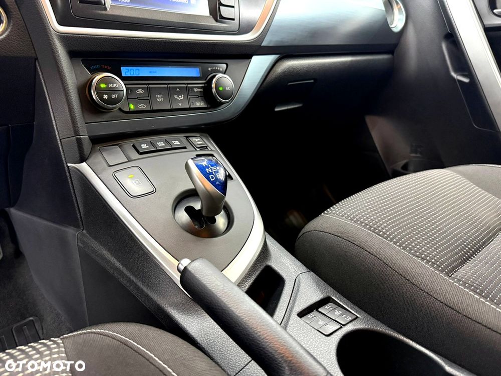 Toyota Auris - 21