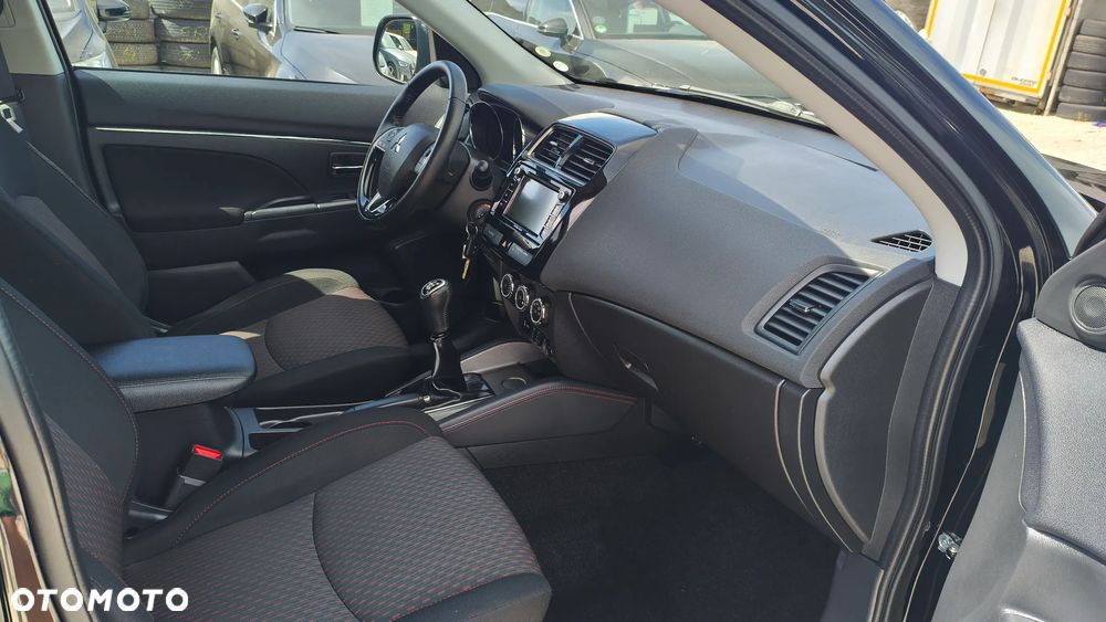 Mitsubishi ASX 1.6 2WD Diamant Edition+ - 31