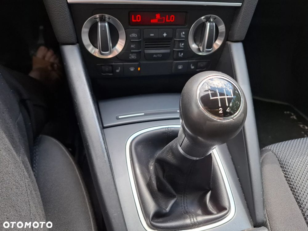 Audi A3 Sportback - 16
