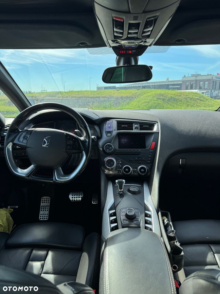 Citroën DS5 2.0 HDi Hybrid4 Pure Pearl MCP - 17