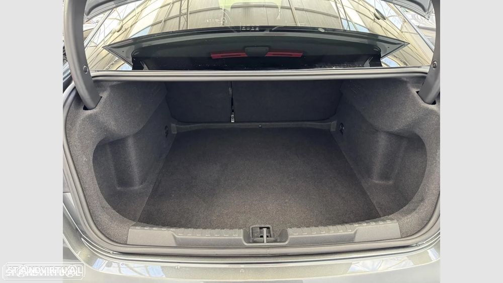 Audi A3 Limousine 30 TDI S line S tronic - 6