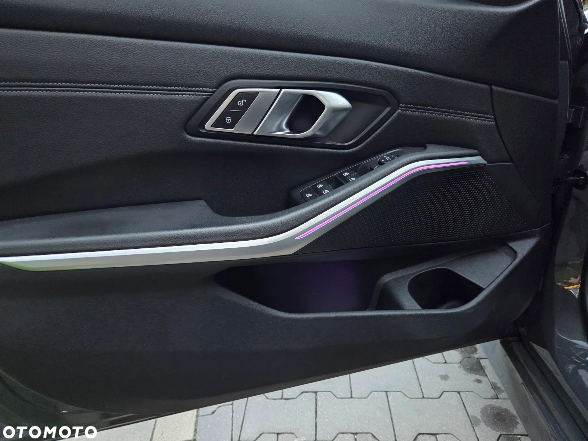 BMW Seria 3 330i xDrive M Sport sport - 22