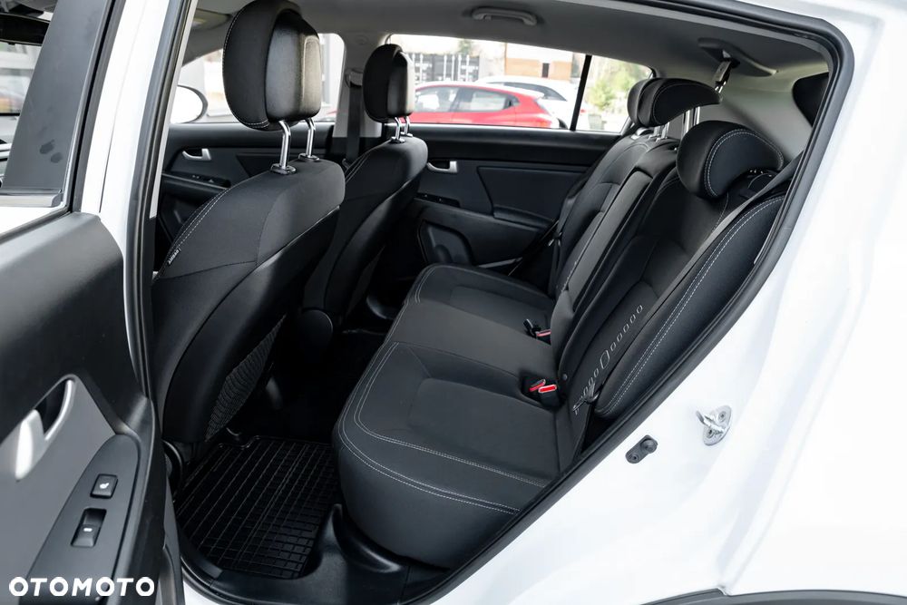 Kia Sportage 2.0 GDI 2WD Vision - 19