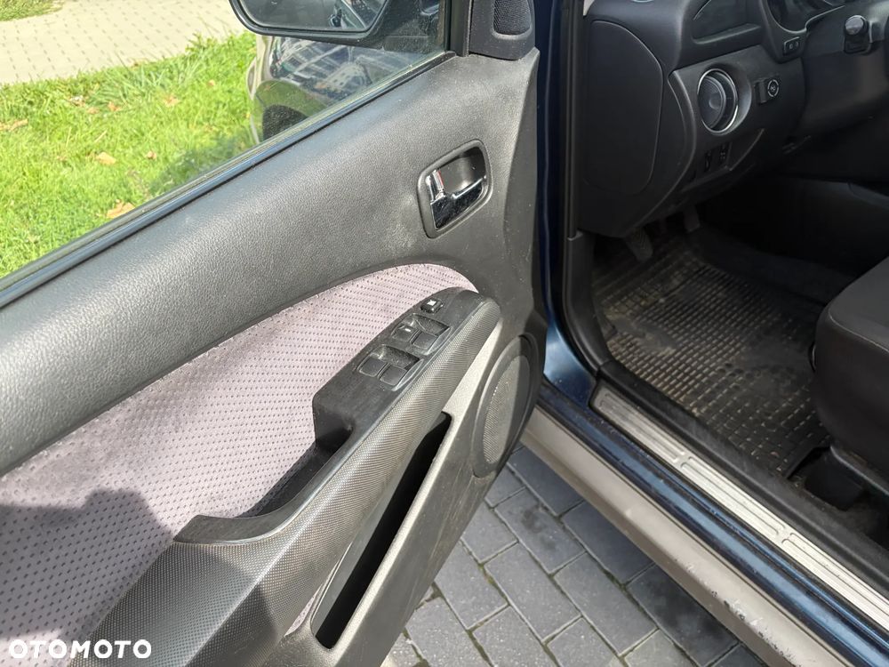 Mitsubishi Outlander 2.0 Comfort 4WD - 19