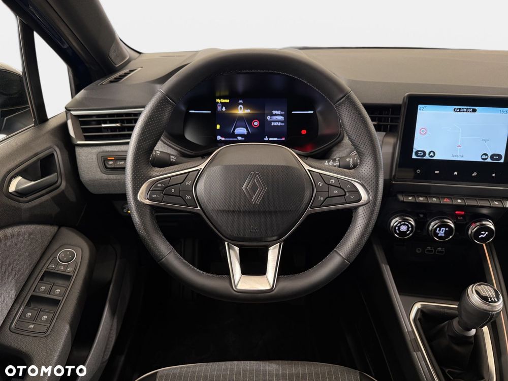 Renault Clio - 15