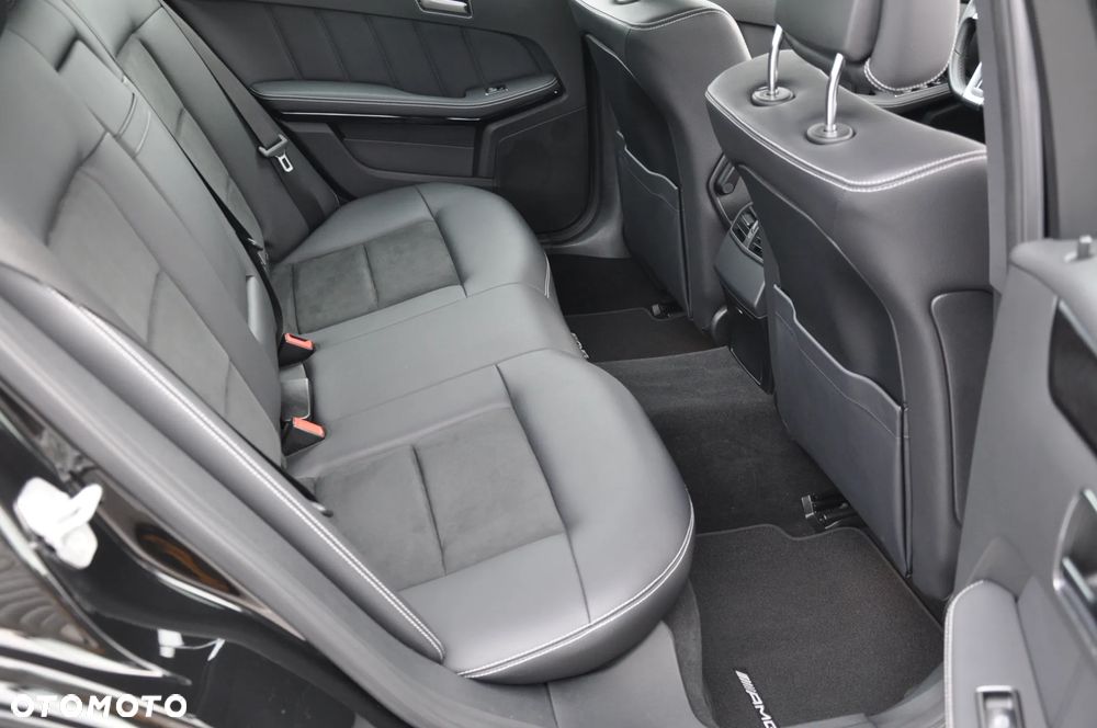 Mercedes-Benz Klasa E 250 CDI 4-Matic BlueEff Avantgarde - 21