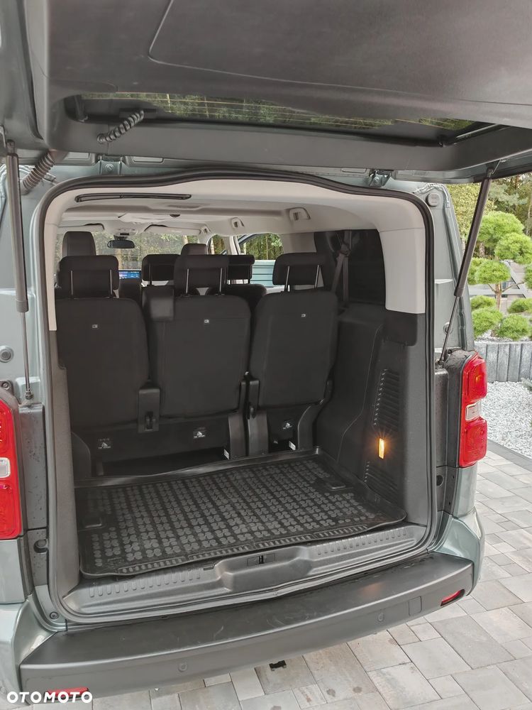 Peugeot Traveller 2.0 BlueHDi Long Business VIP EAT8 - 11