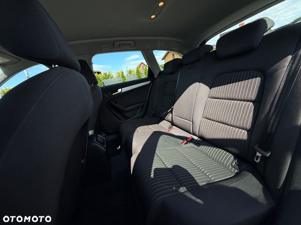 Audi A4 Avant 2.0 TDI DPF multitronic S line Sportpaket - 34