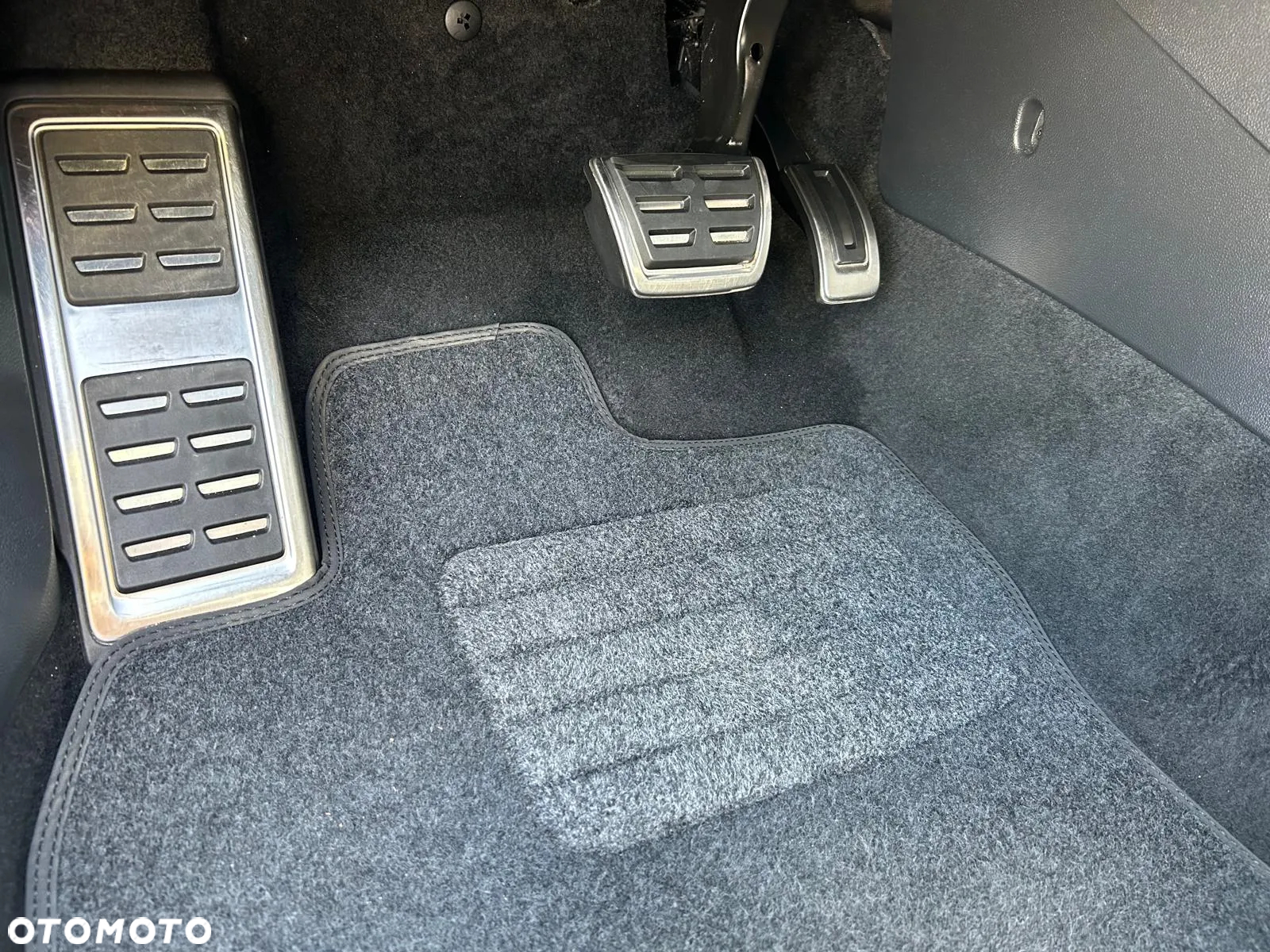 Volkswagen Tiguan - 22