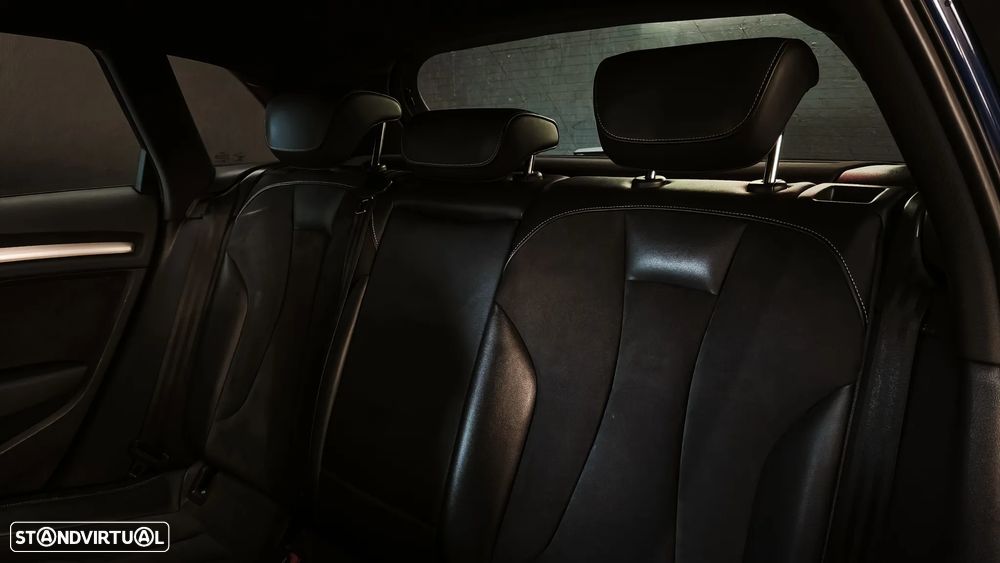 Audi S3 Sportback 2.0 TFSi quattro S tronic - 17