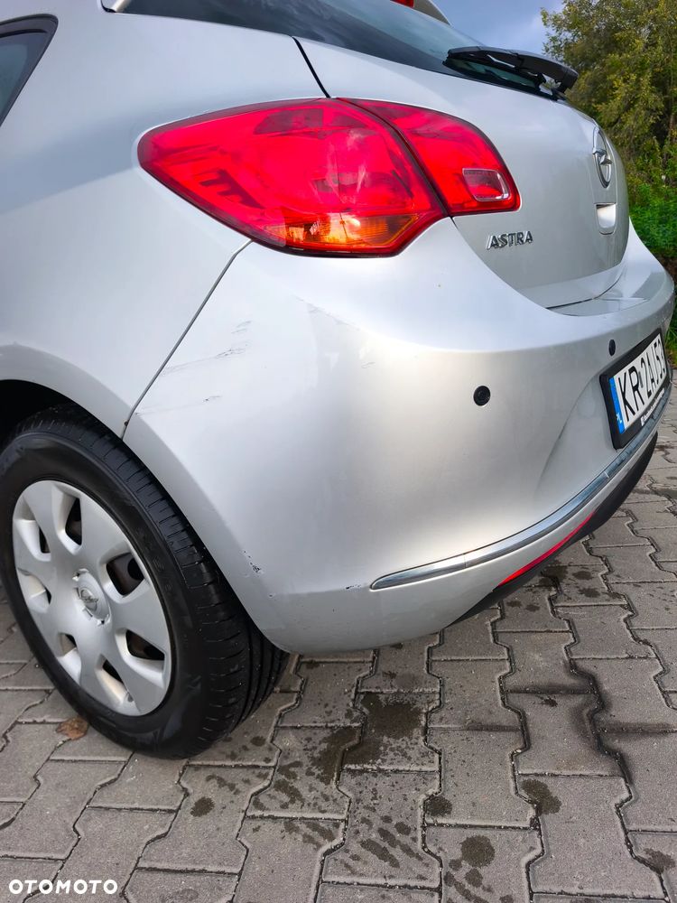 Opel Astra 1.6 CDTI Enjoy - 4