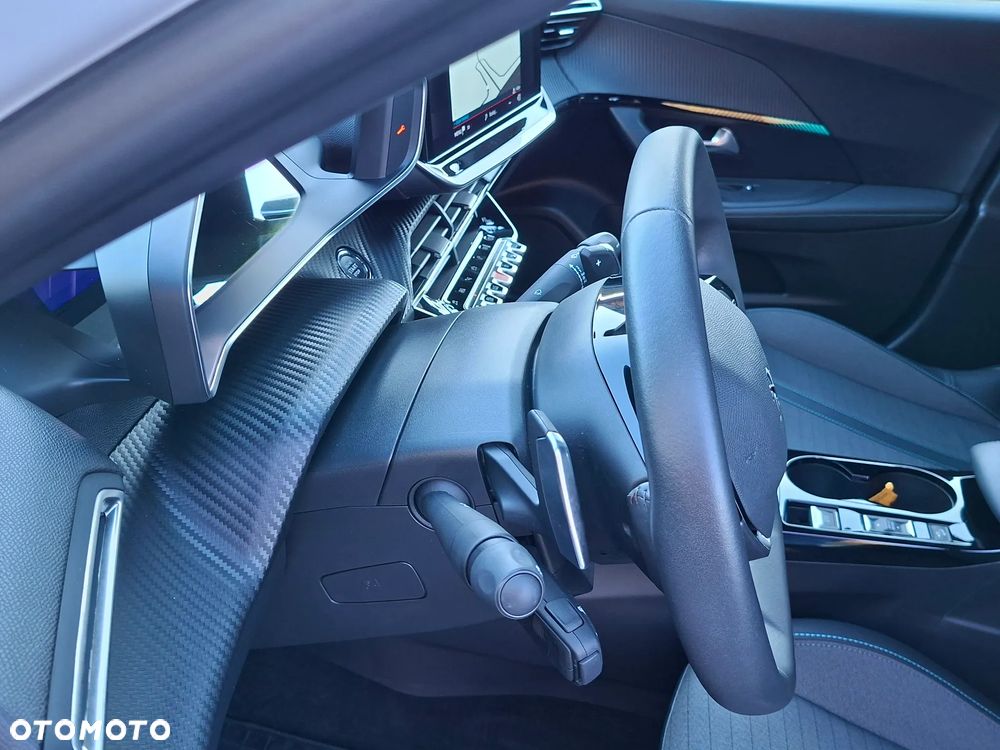 Peugeot 2008 1.2 PureTech Allure Pack S&S EAT8 - 32