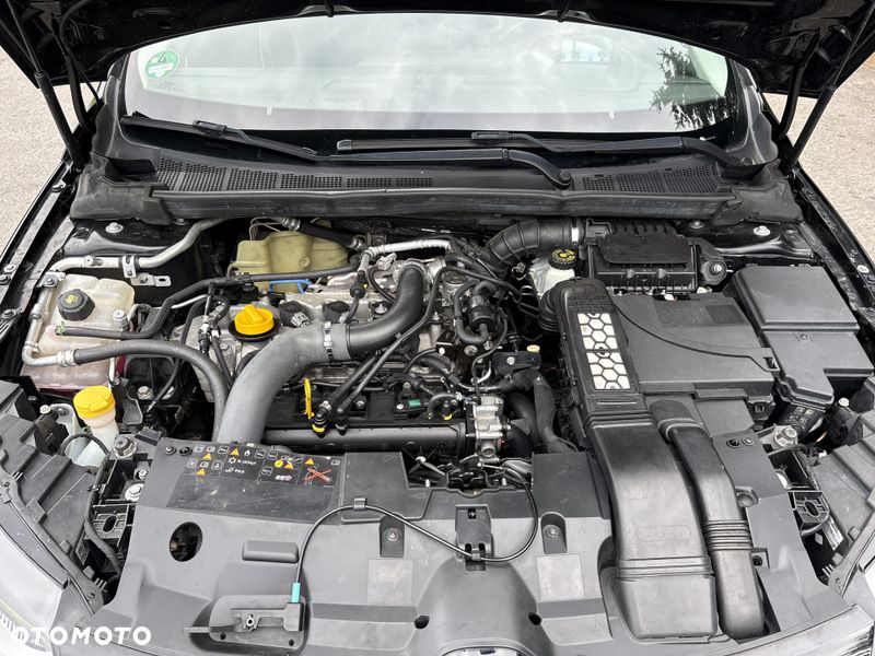 Renault Megane ENERGY TCe 130 BOSE EDITION - 35