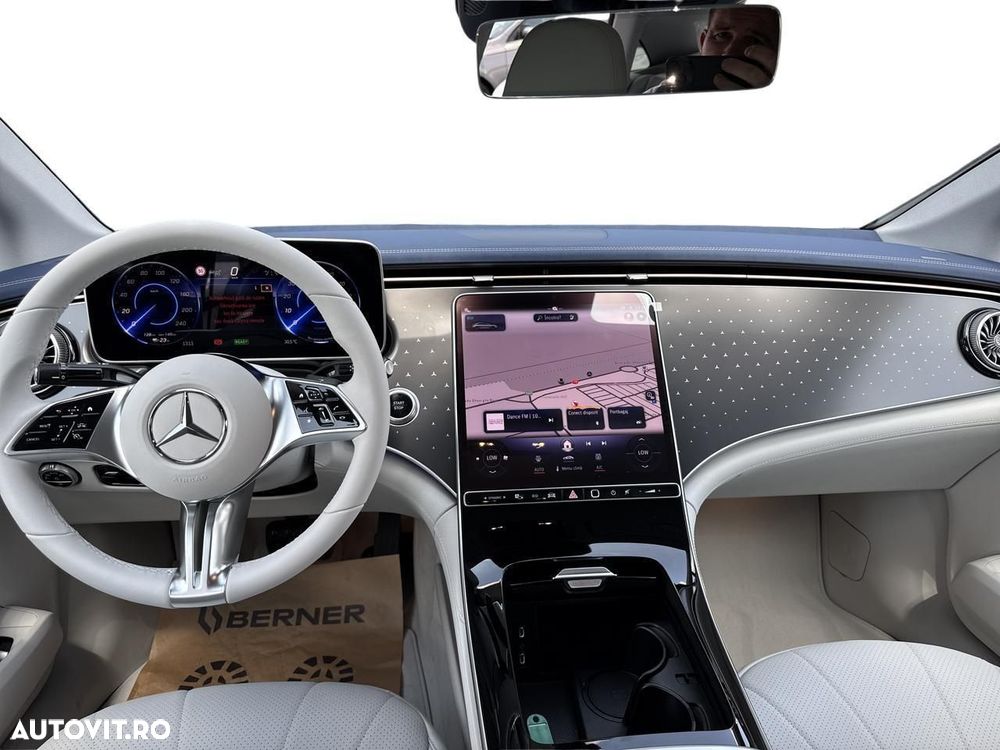 Mercedes-Benz EQE 350 4MATIC - 8