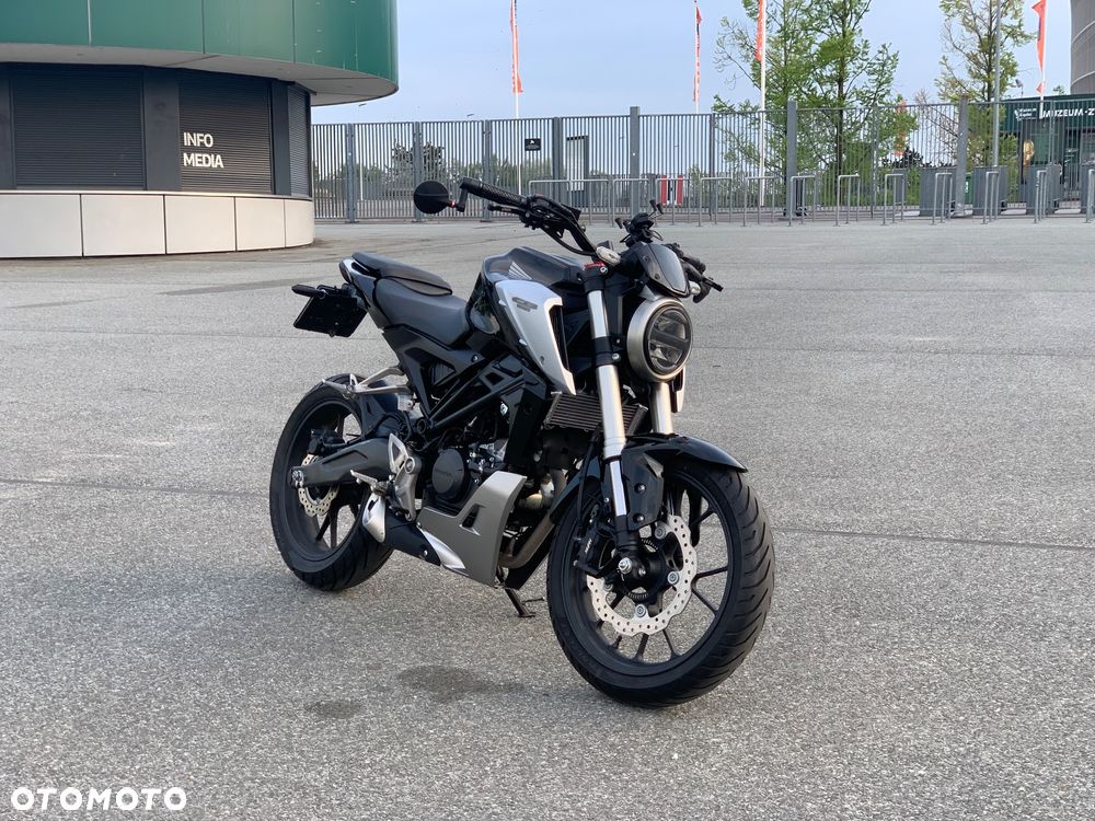 Honda CB - 10