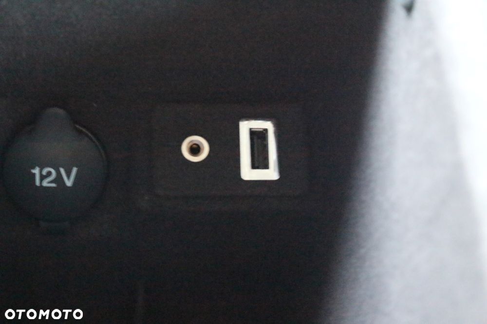 Ford S-Max 2.0 TDCi DPF Titanium - 37