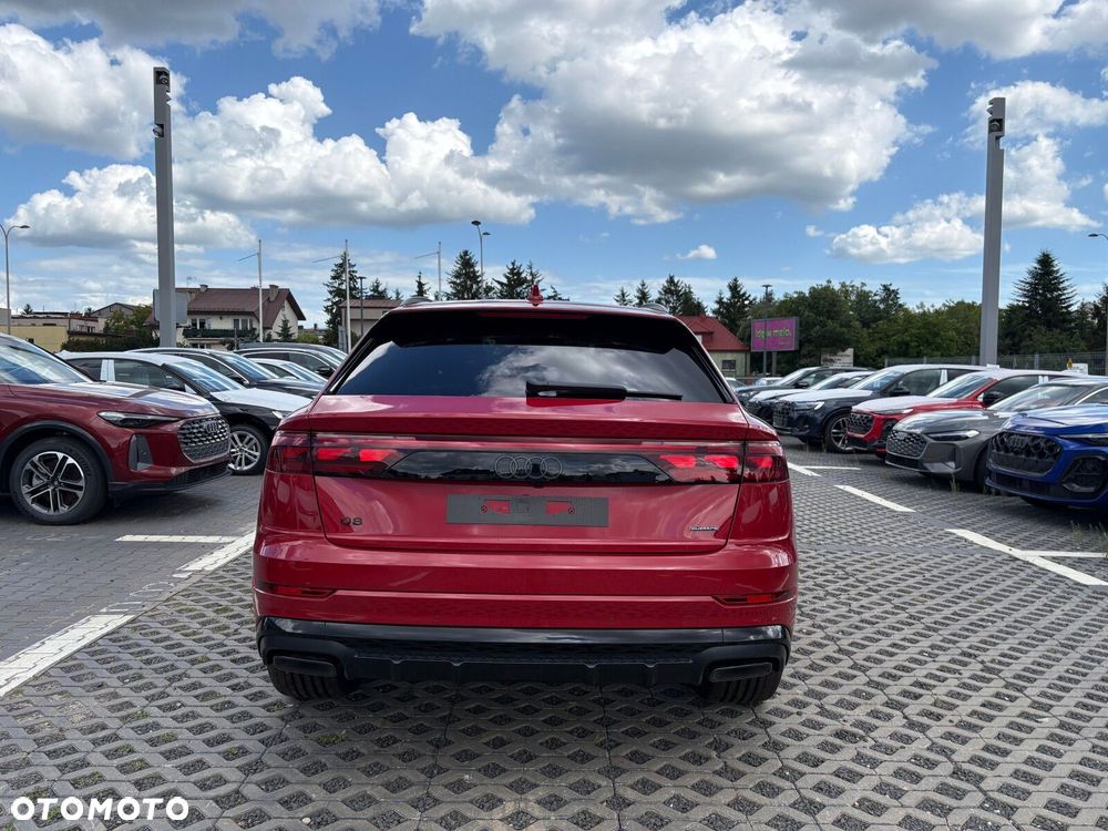 Audi Q8 - 7