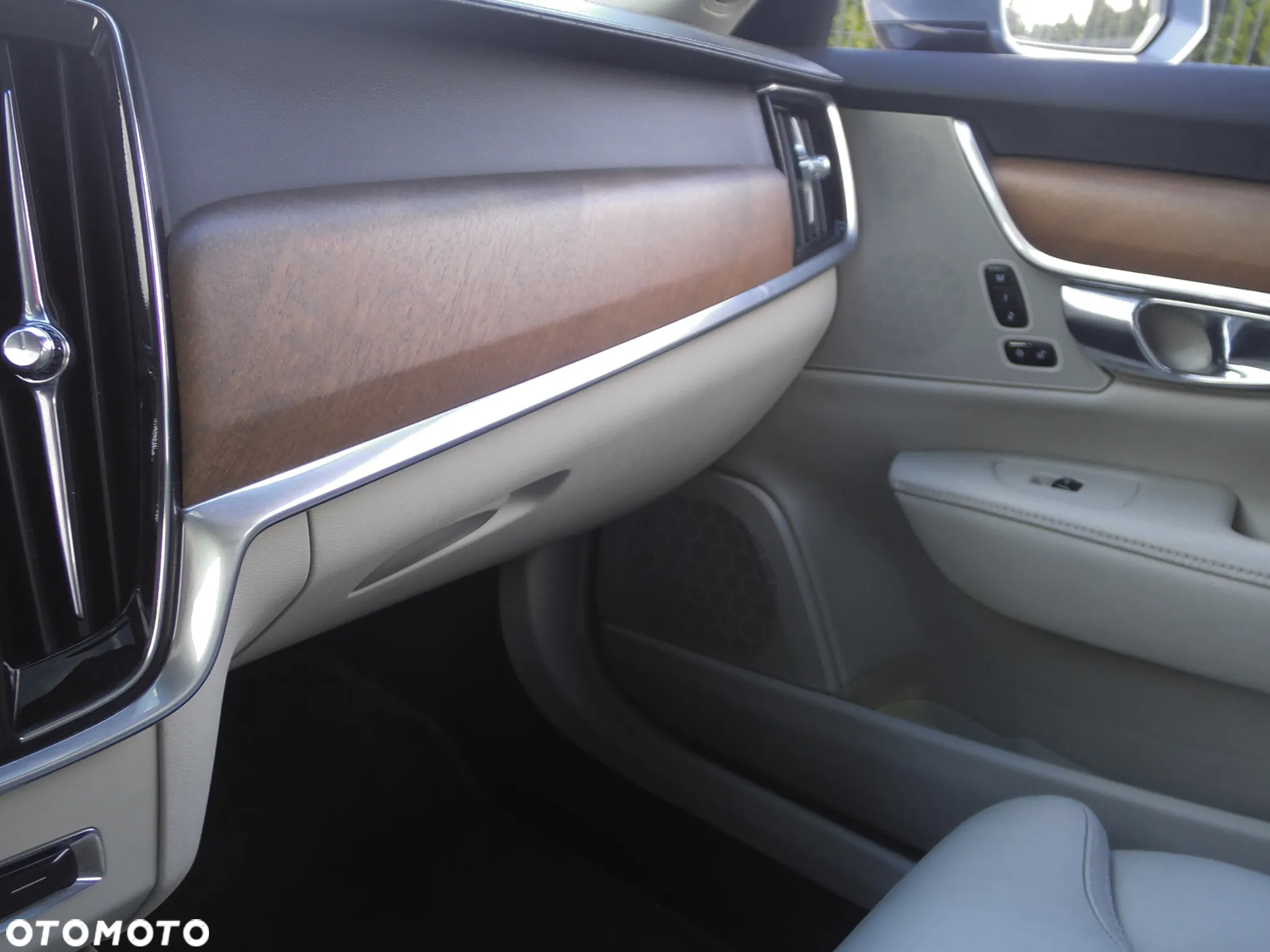 Volvo S90 D4 AWD Geartronic Inscription - 34