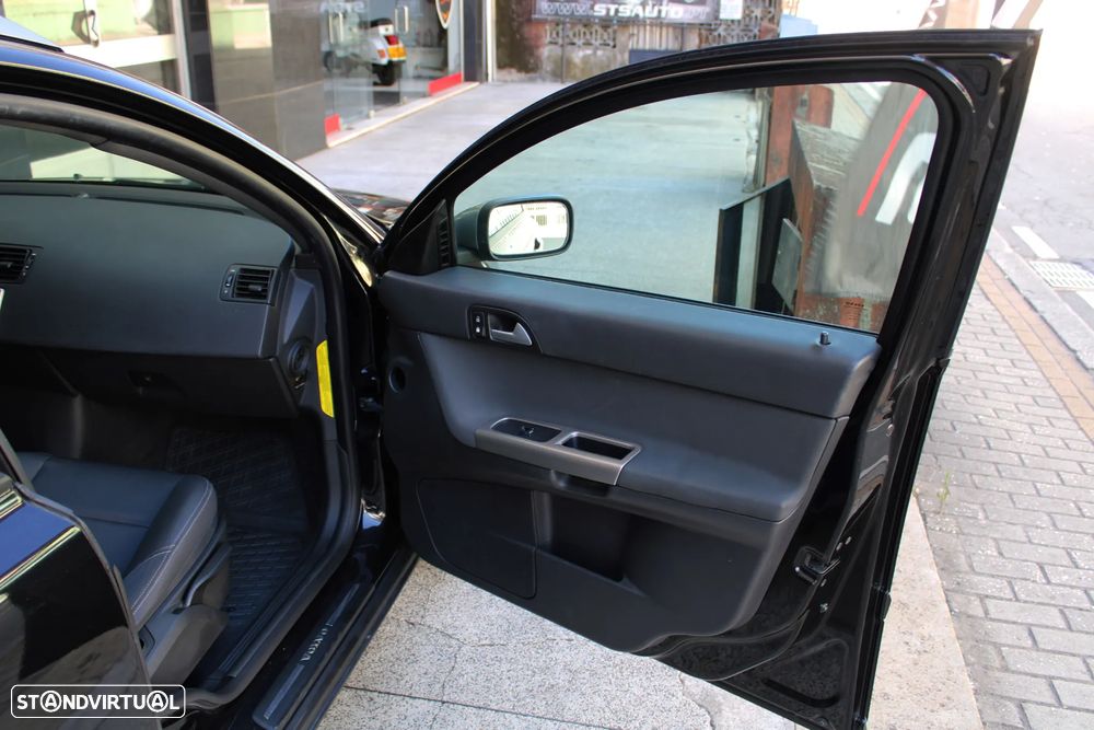 Volvo V50 2.0 D Nível 1 17 - 27