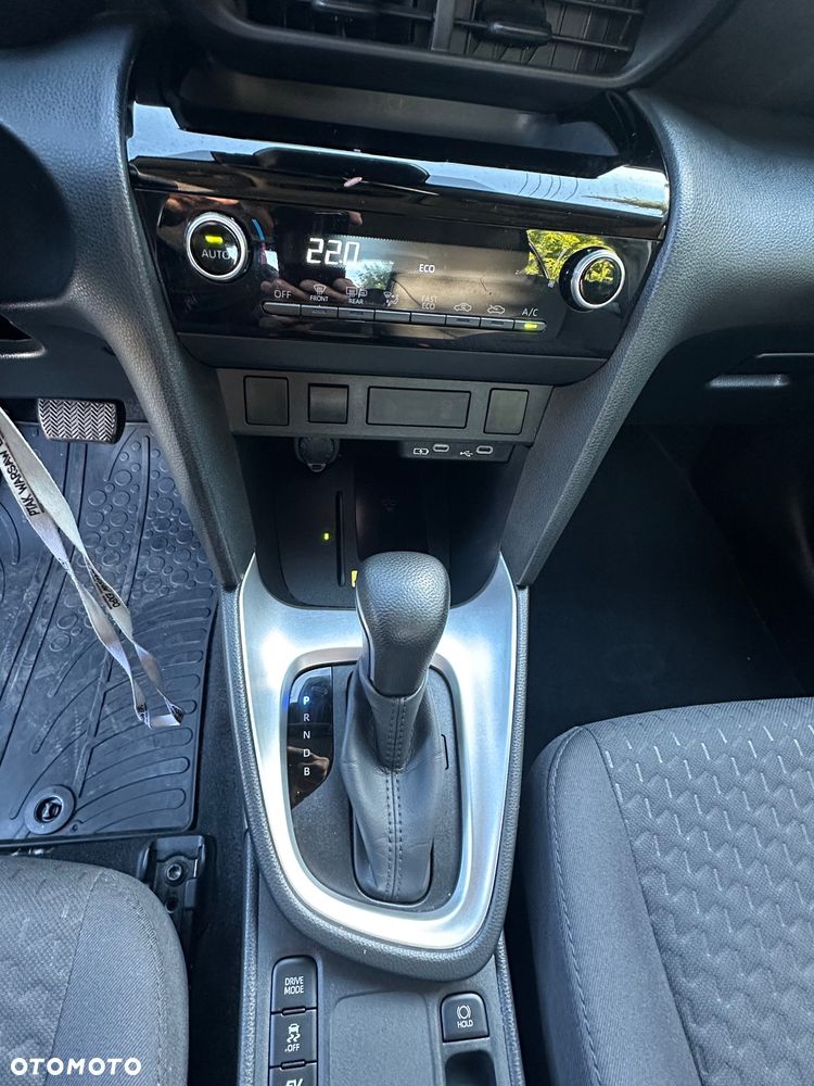 Toyota Yaris Cross Hybrid 1.5 Comfort - 12