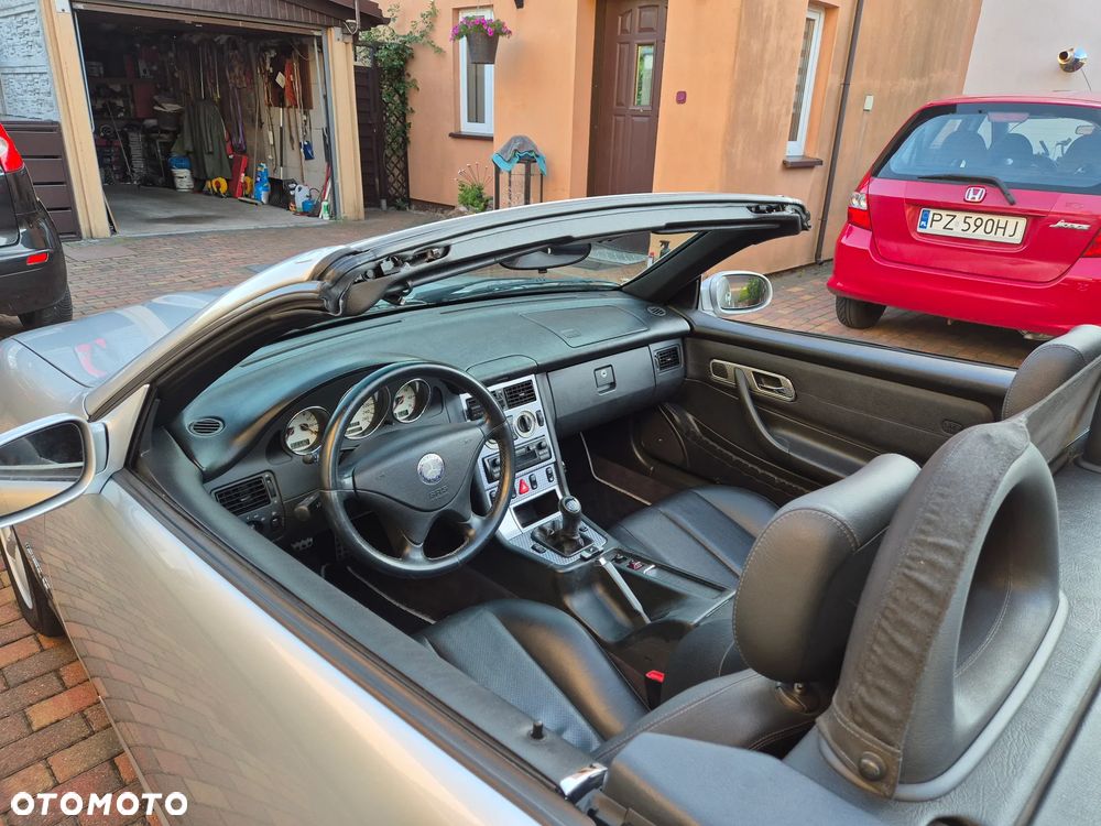 Mercedes-Benz SLK - 23