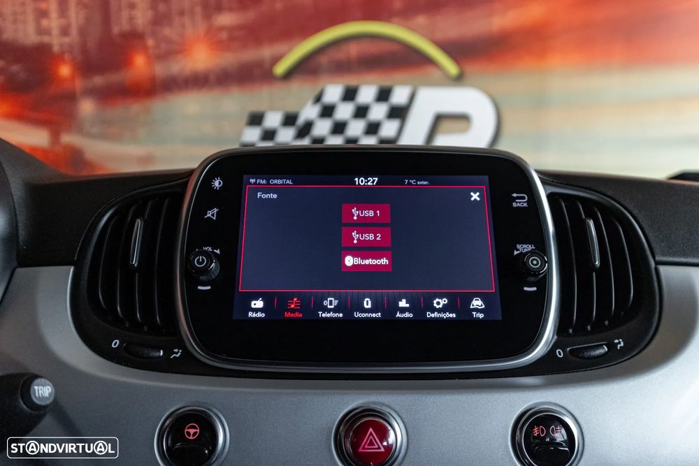 Fiat 500 1.0 Hybrid Connect - 12