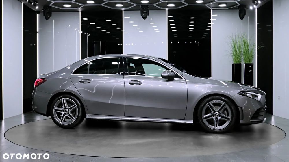 Mercedes-Benz Klasa A 200 AMG Line 7G-DCT - 11