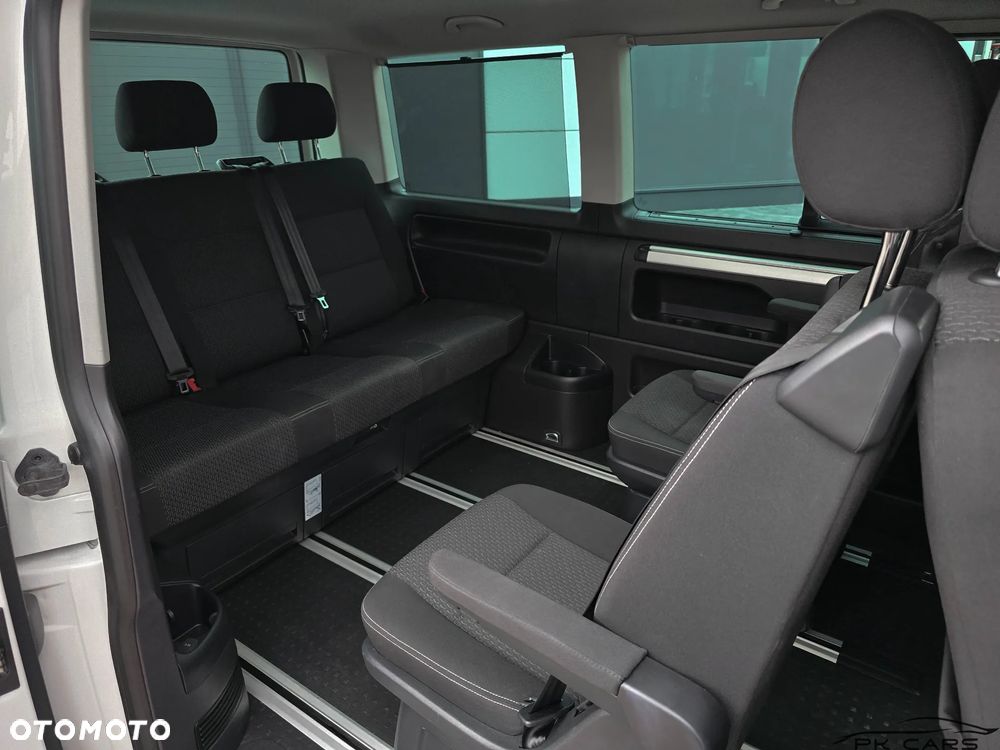 Volkswagen Multivan - 16