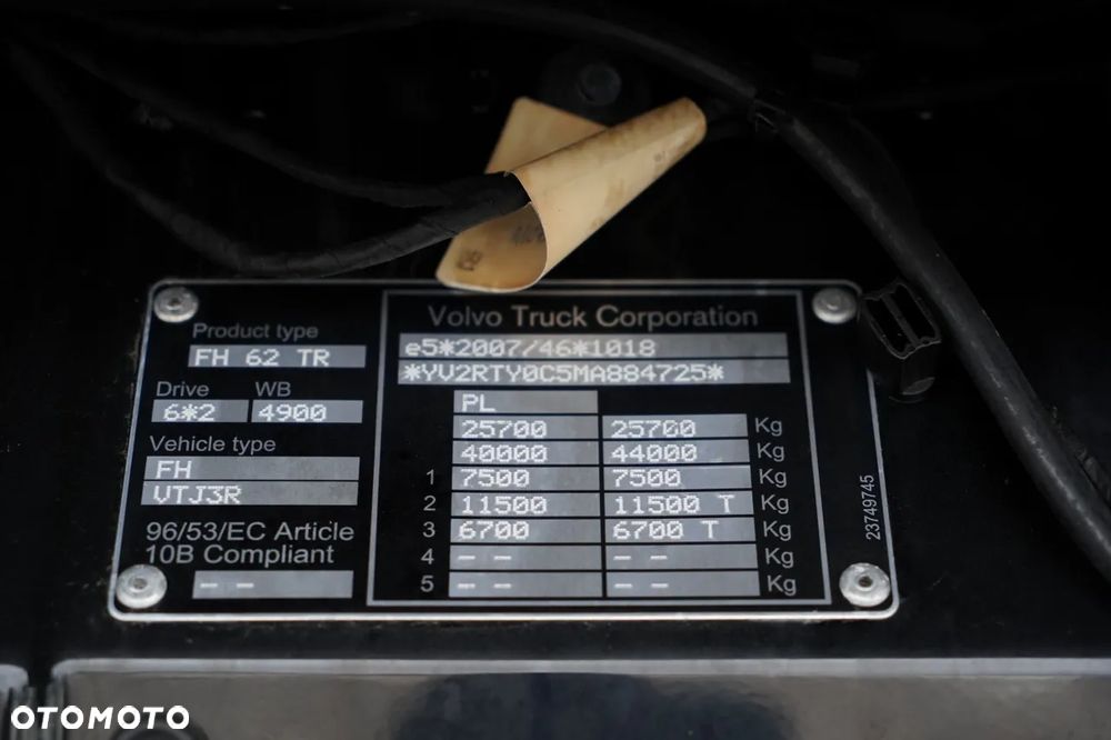 Volvo FH 460 / 6x2 / FIRANKA- 7,7 m / DACH PODNOSZONY / I-SAVE / KLIMA POSTOJOWA / OŚ PODNOSZONA SKRĘTNA / - 37