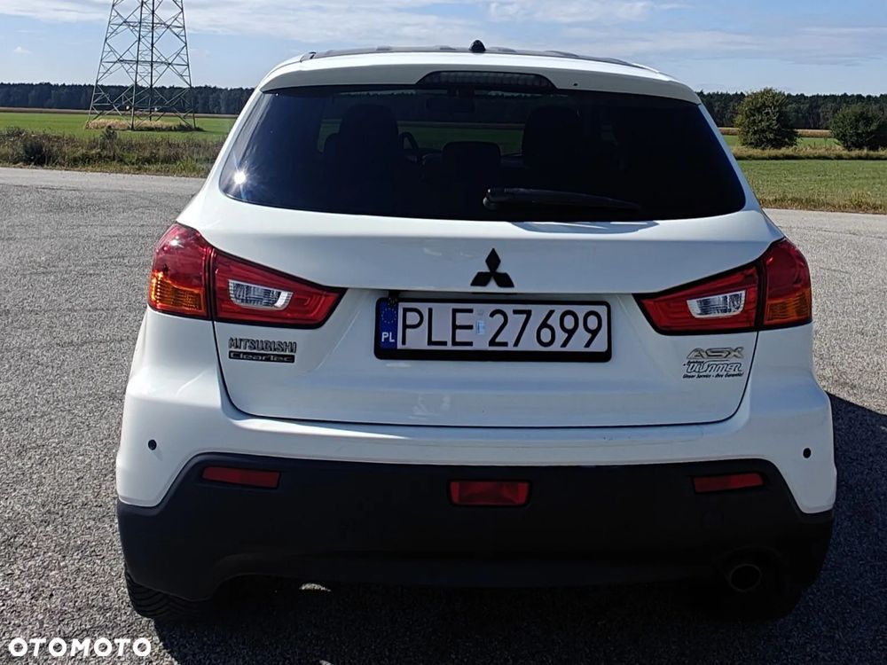 Mitsubishi ASX - 5