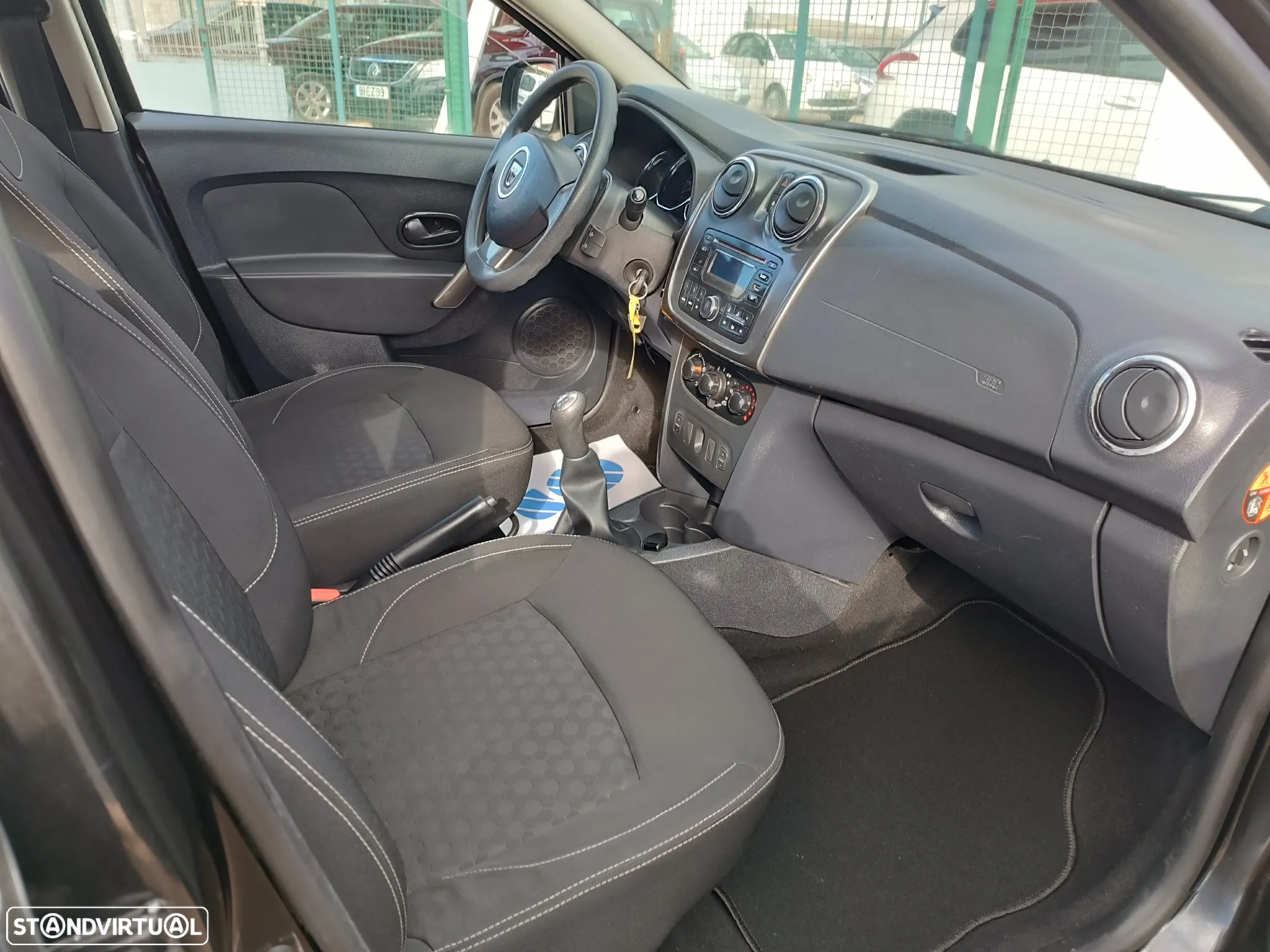 Dacia Sandero 0.9 TCe Confort - 23