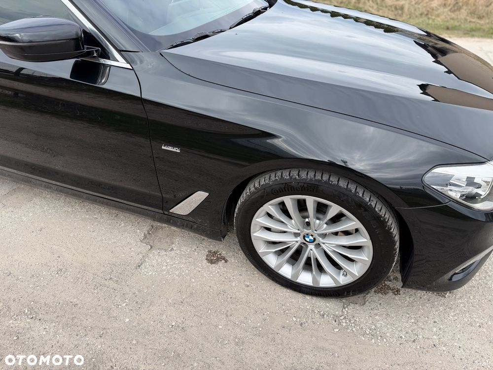 BMW Seria 5 530d xDrive Luxury Line - 16
