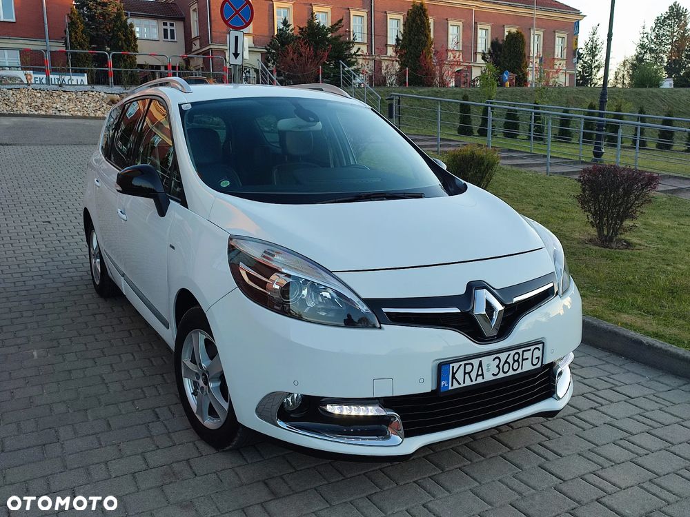 Renault Grand Scenic ENERGY TCe 130 BOSE EDITION - 22