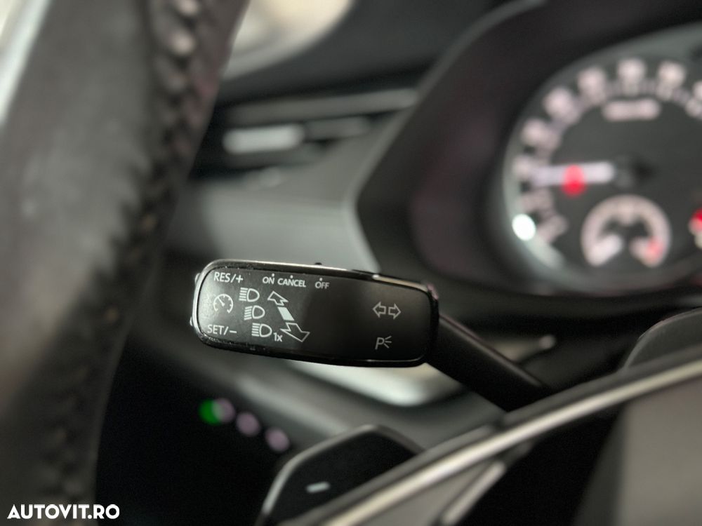 Skoda Octavia 2.0 TDI DSG Ambition - 21