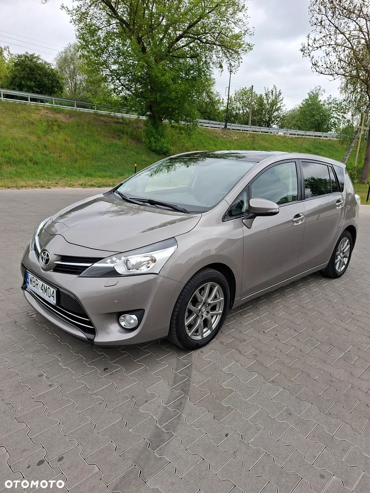 Toyota Verso 1.8 5-Sitzer Executive - 1