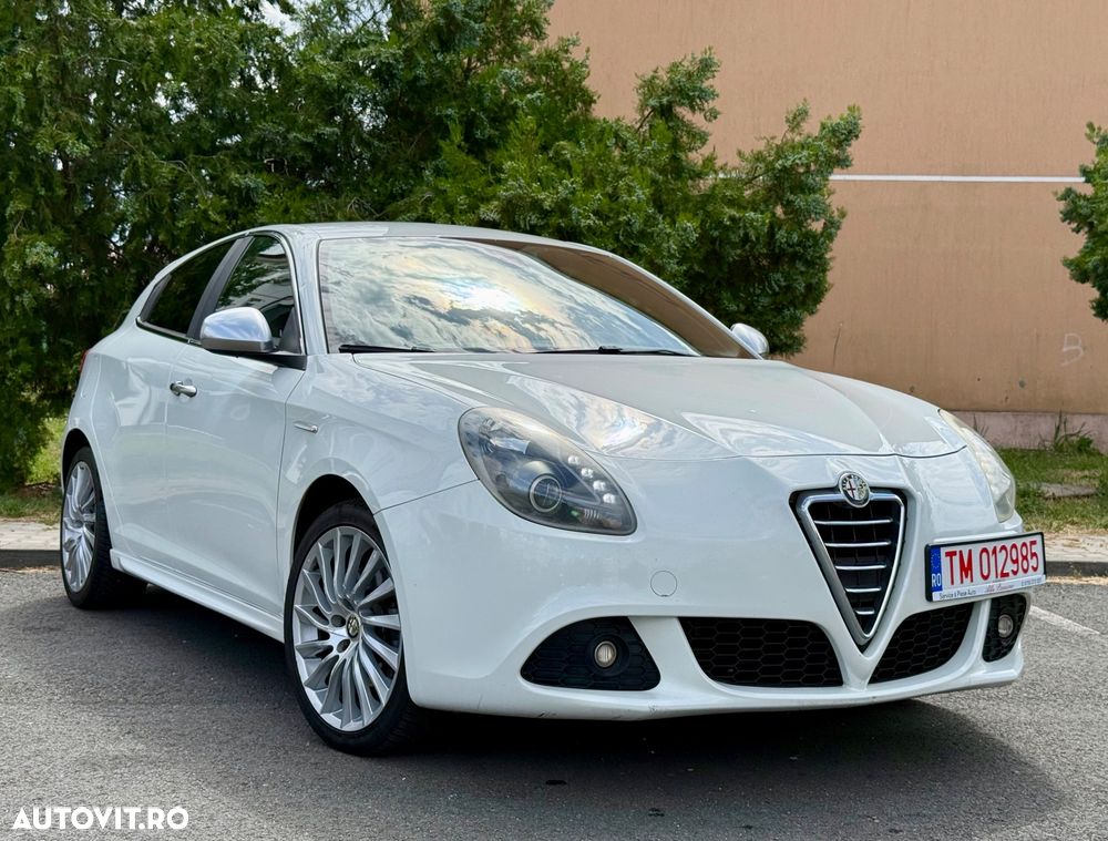 Alfa Romeo Giulietta - 2