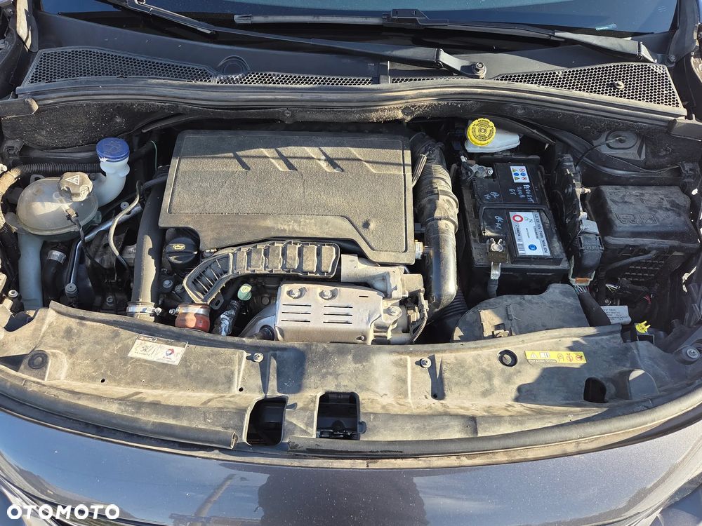 Peugeot 2008 PureTech 110 Stop&Start EAT6 GT-Line Edition - 27