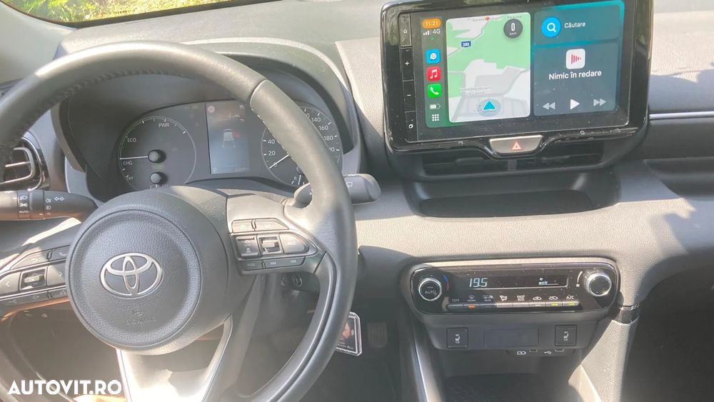 Toyota Yaris - 7