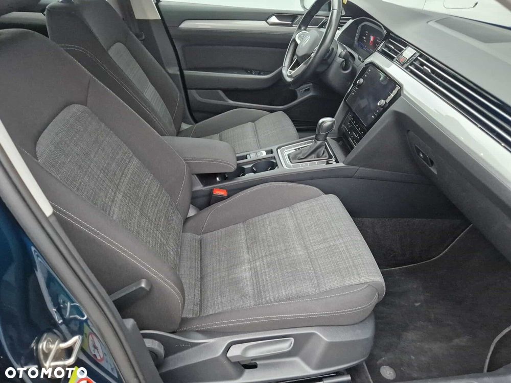 Volkswagen Passat Variant - 31