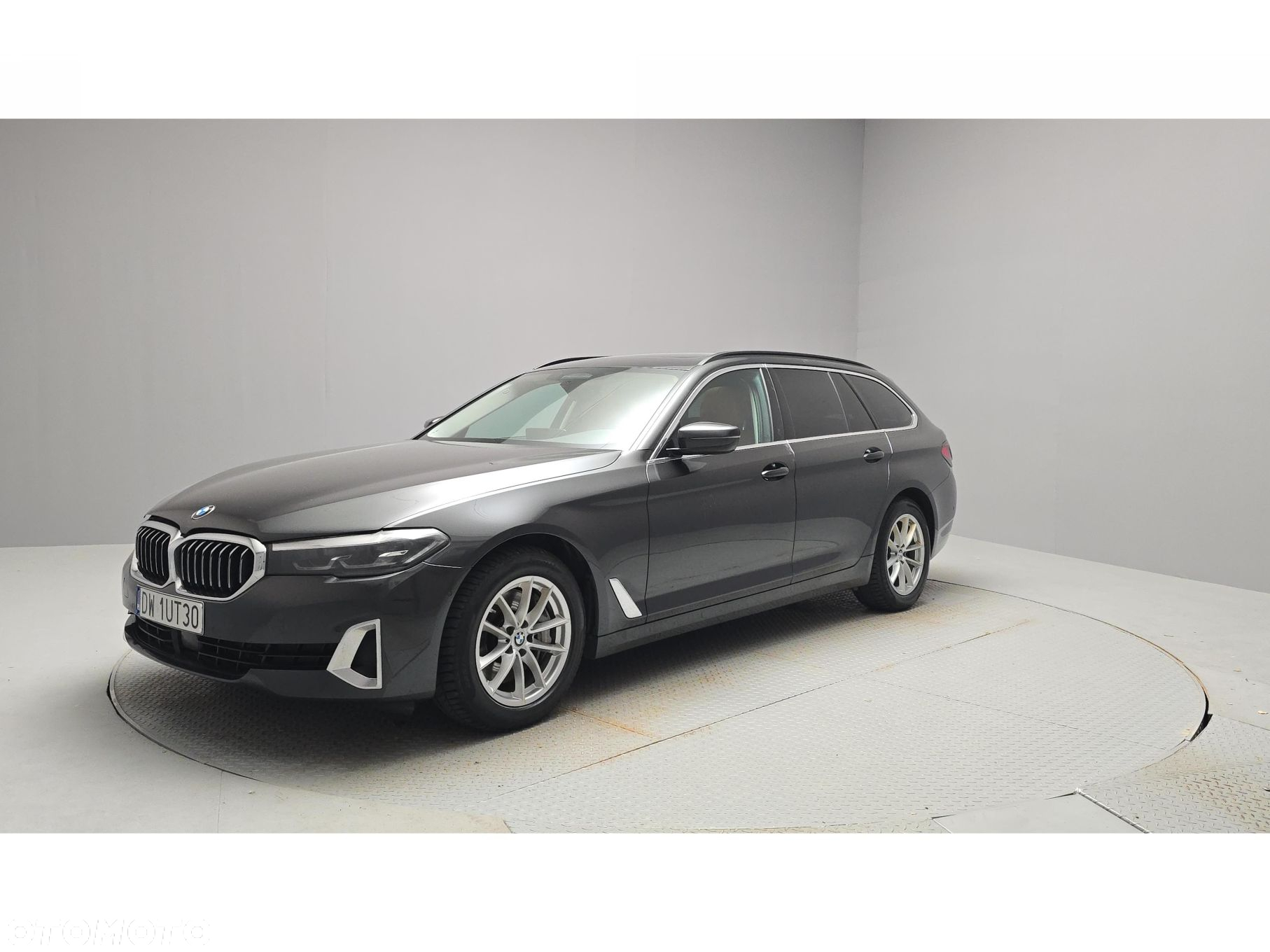 BMW Seria 5 - 8