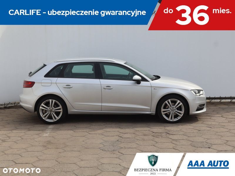 Audi A3 Sportback - 8