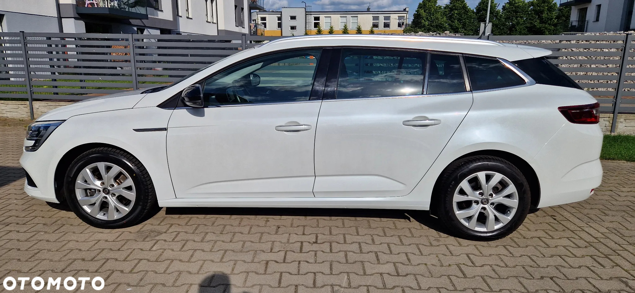 Renault Megane 1.3 TCe FAP Intens - 12