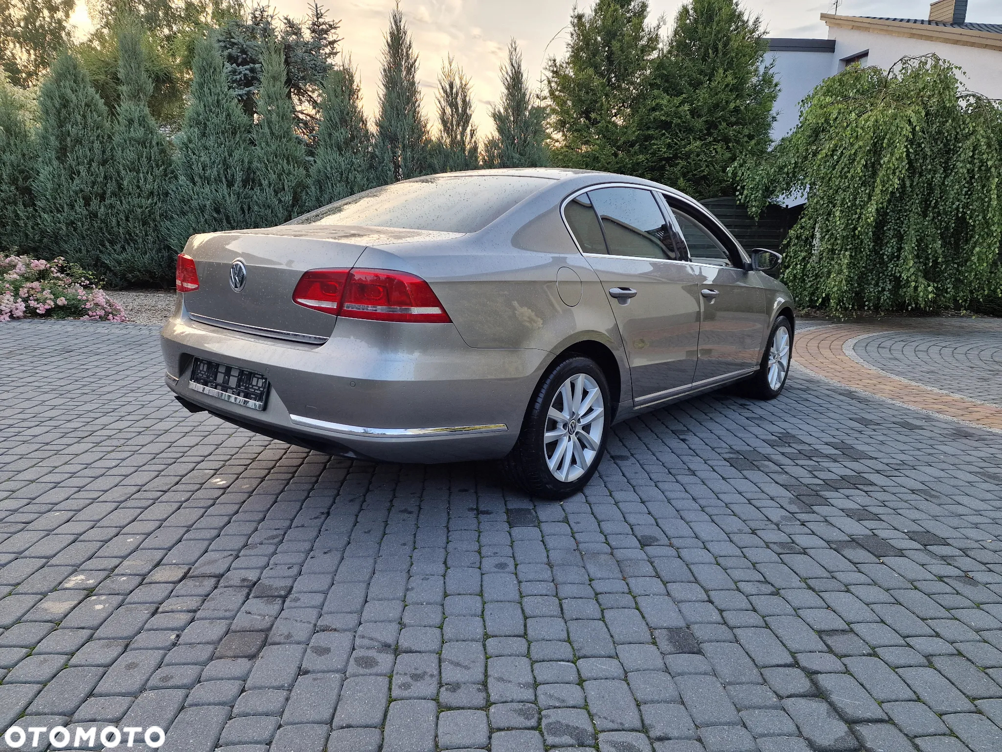 Volkswagen Passat 1.8 TSI DSG Highline - 5